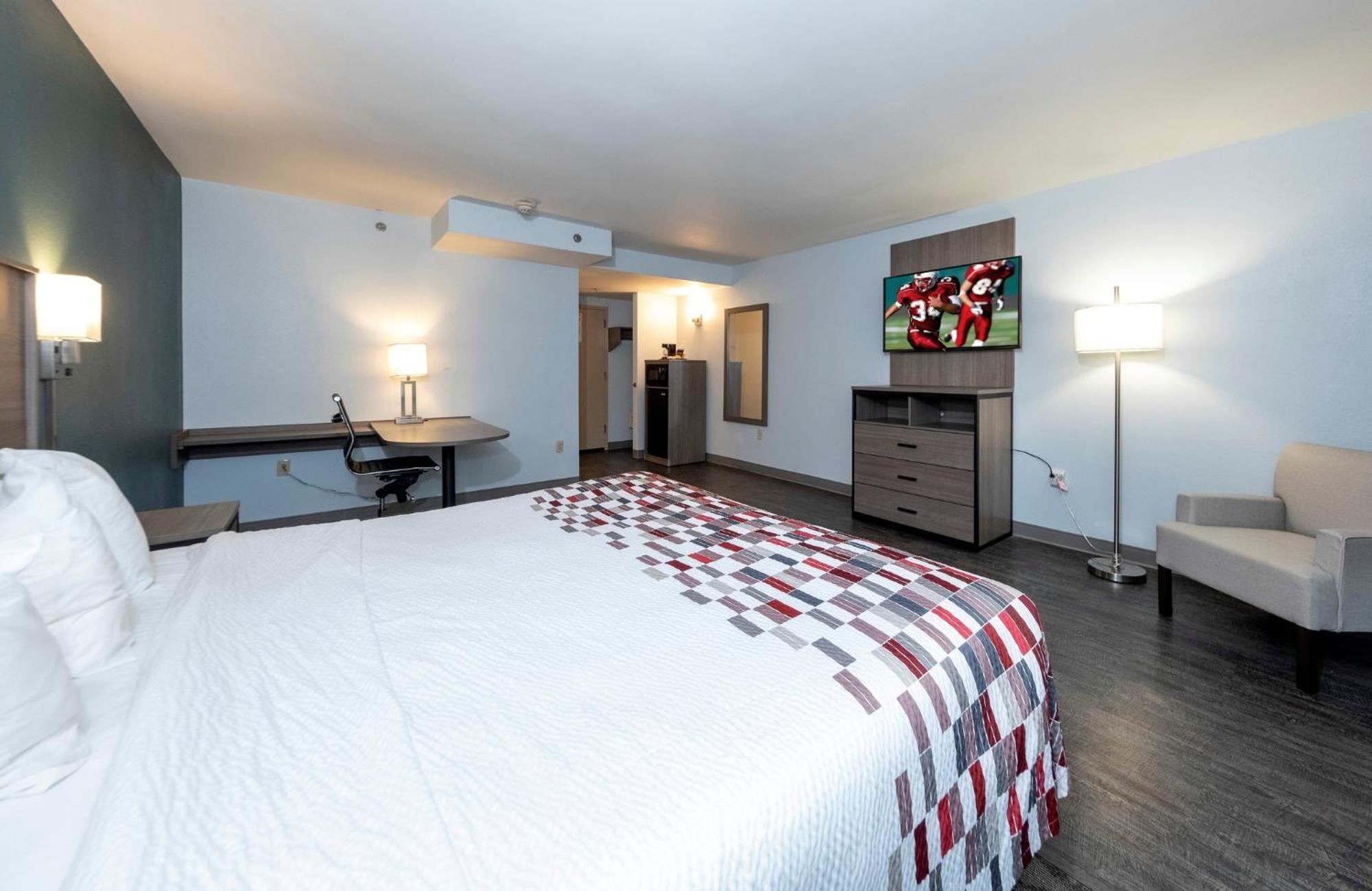 Red Roof Inn & Suites Wilmington - New Castle Eksteriør billede