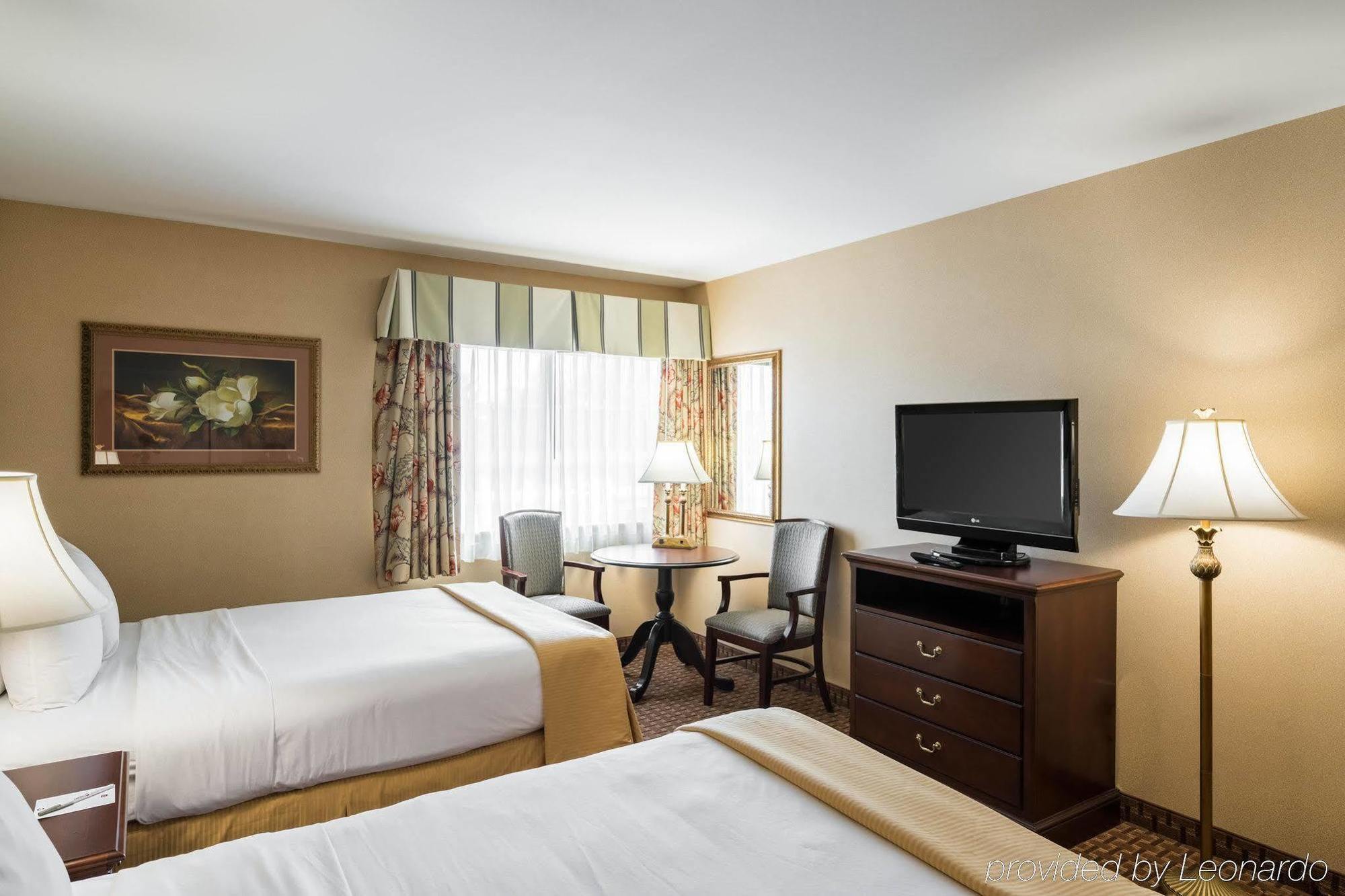 Red Roof Inn & Suites Wilmington - New Castle Eksteriør billede